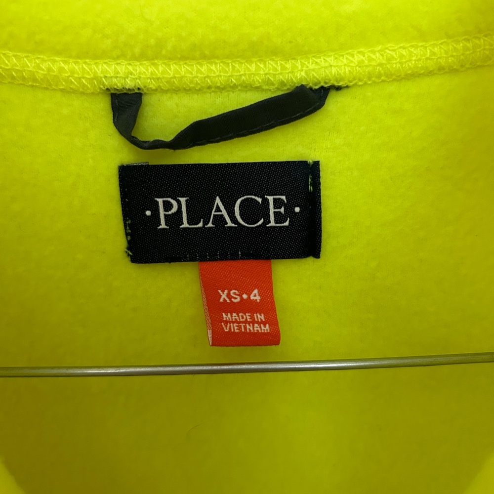 Kids yellow jacket size 4 children’s place